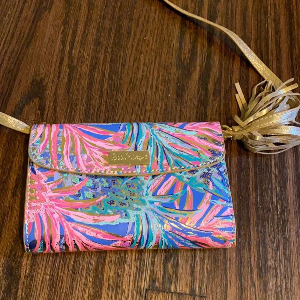 Lilly Pulitzer Pink Blue Tropical Palm Crossbody Wallet